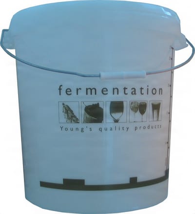 Woodshield Fermentation Bin (bucket) with Lid and Scale 33 litre